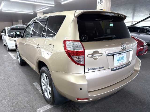 Toyota Vanguard 2009 photo 4