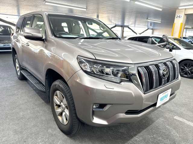Toyota Land Cruiser Prado 2021 photo 3