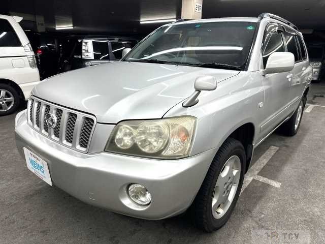 2001 Toyota Kluger V