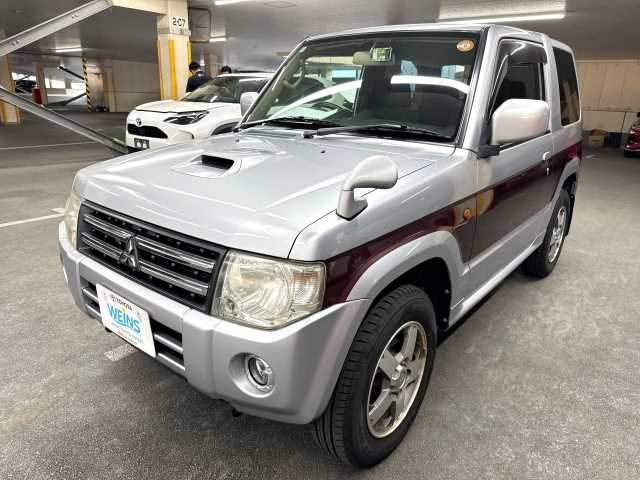 Mitsubishi Pajero Mini