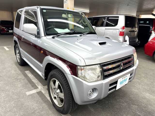 Mitsubishi Pajero Mini 2008 photo 3