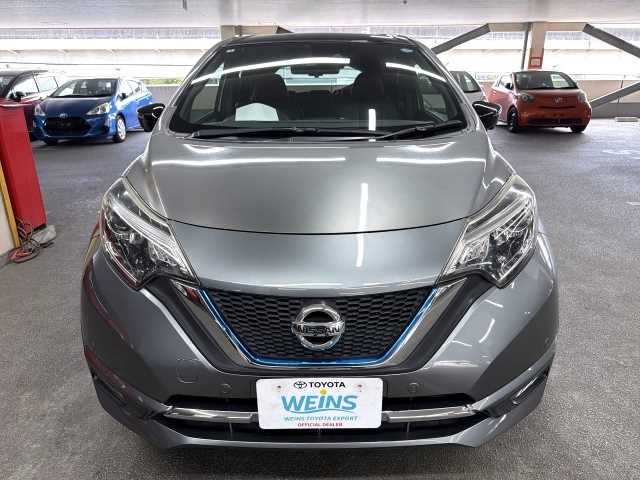 Nissan Note 2018 photo 2
