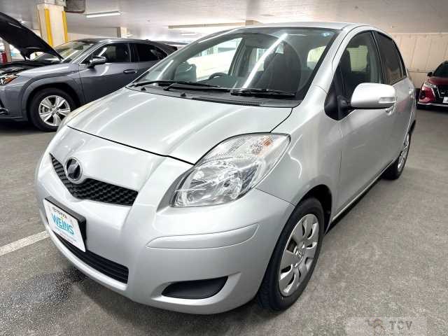 2010 Toyota Vitz