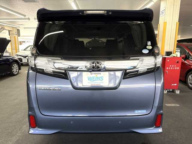 Toyota Vellfire 2016 photo 5