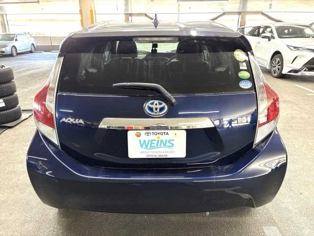 Toyota Aqua 2016 photo 5