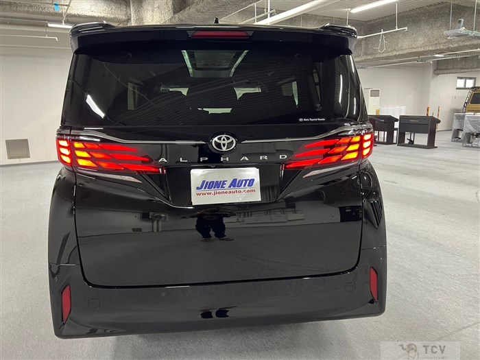 2024 Toyota Alphard