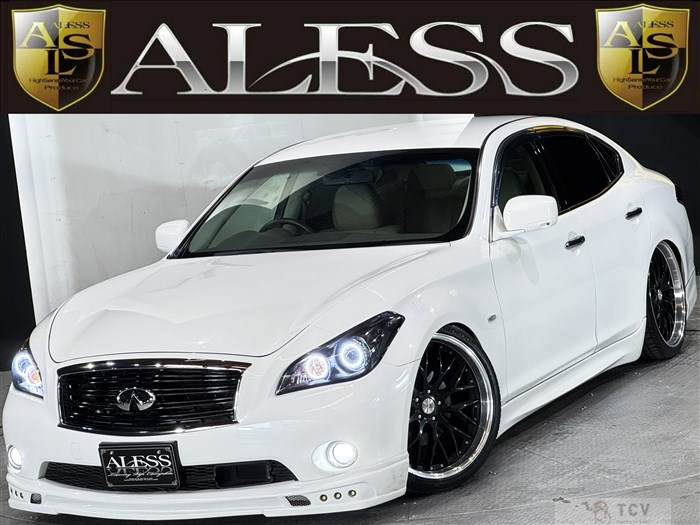 2012 Nissan FUGA HYBRID