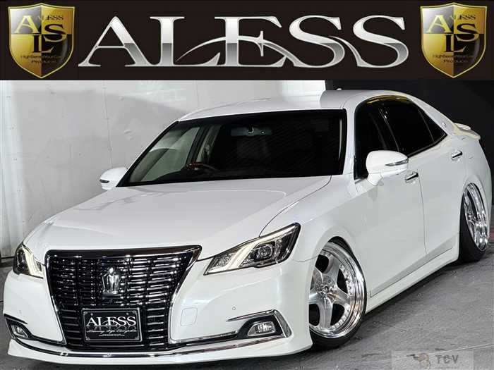 2016 Toyota Crown Royal Series