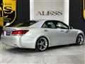 2013 Toyota Crown Royal Series