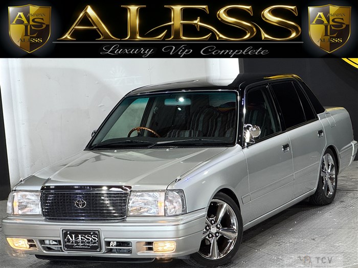 2002 Toyota Crown Sedan