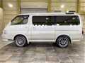 2000 Toyota Hiace Van