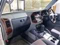 2004 Mitsubishi Pajero