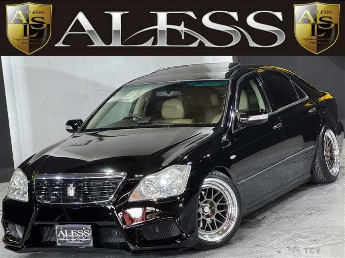 2004 Toyota Crown Royal Series