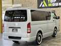 2005 Toyota Hiace Van
