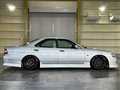 2001 Nissan Laurel