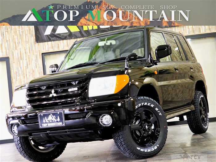 2001 Mitsubishi Pajero iO