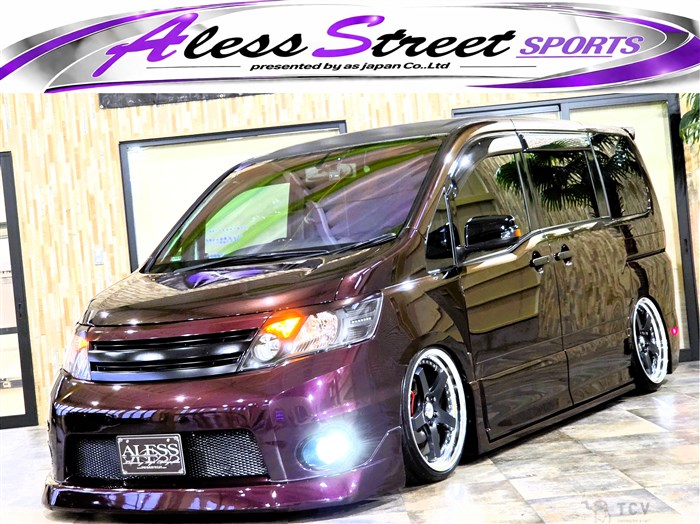 2010 Nissan Serena