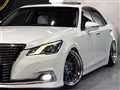 2013 Toyota Crown Royal Series