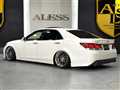 2013 Toyota Crown Royal Series