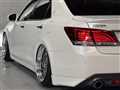2013 Toyota Crown Royal Series