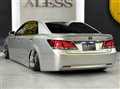 2013 Toyota Crown Royal Series