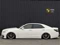 2013 Toyota Crown Royal Series