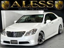 2010 Toyota Crown Royal Series