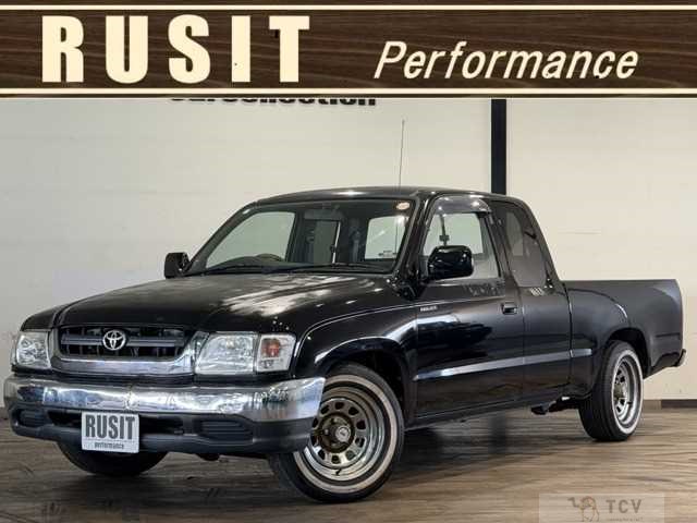 2000 Toyota Hilux Sports Pickup