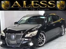 2015 Toyota Crown Hybrid