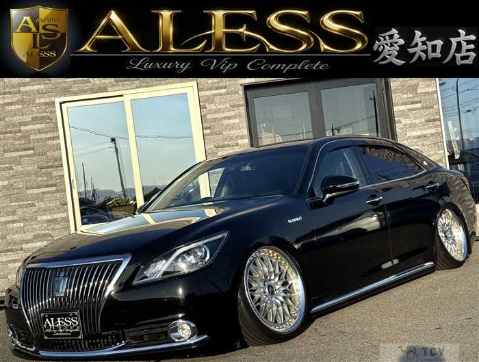 2016 Toyota Crown Majesta