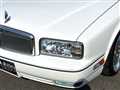 2000 Nissan President
