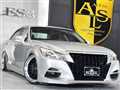 2014 Toyota Crown Hybrid