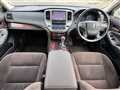 2014 Toyota Crown Hybrid