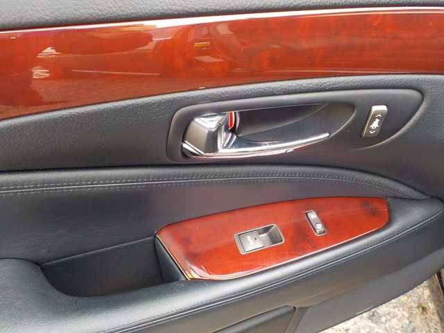 Lexus LS thumbnail 19