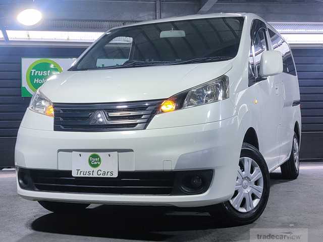 2013 Mitsubishi Delica