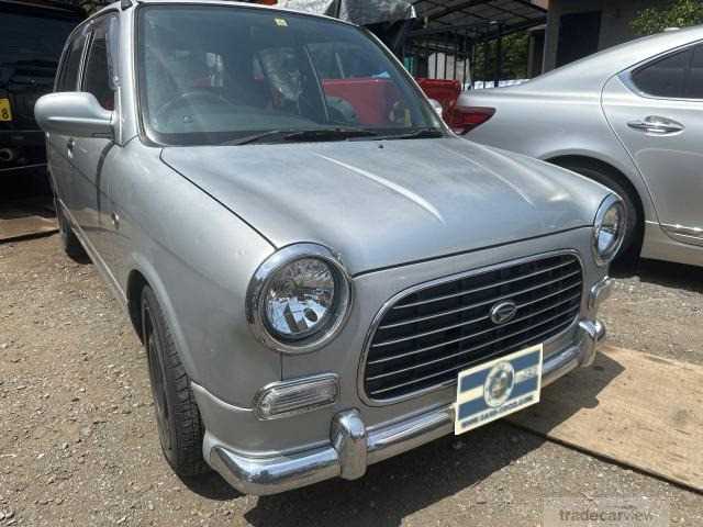1999 Daihatsu Miragino