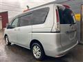 2011 Nissan Serena