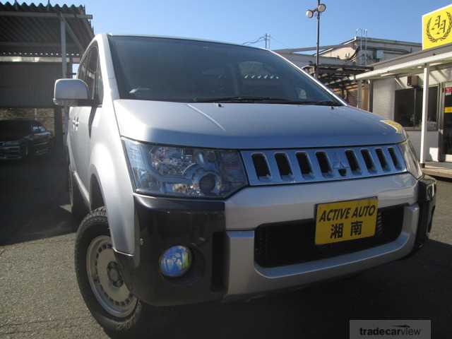 2008 Mitsubishi Delica D5