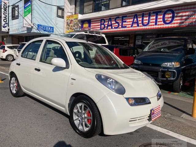 2004 Nissan March
