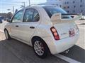 2004 Nissan March