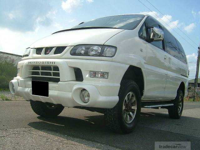 2001 Mitsubishi Delica Spacegear