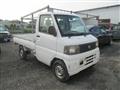 2004 Nissan Clipper Van