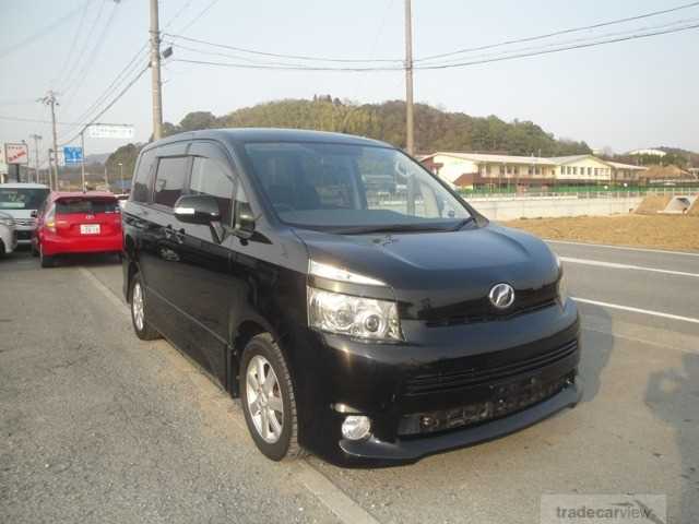 2009 Toyota Voxy
