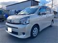 2011 Toyota Voxy
