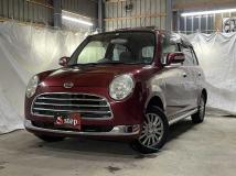 2005 Daihatsu Miragino