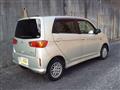2004 Daihatsu MAX