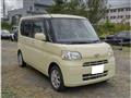 2011 Daihatsu Tanto
