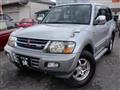 2000 Mitsubishi Pajero