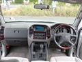2000 Mitsubishi Pajero