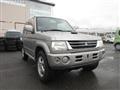 2004 Mitsubishi Pajero Mini